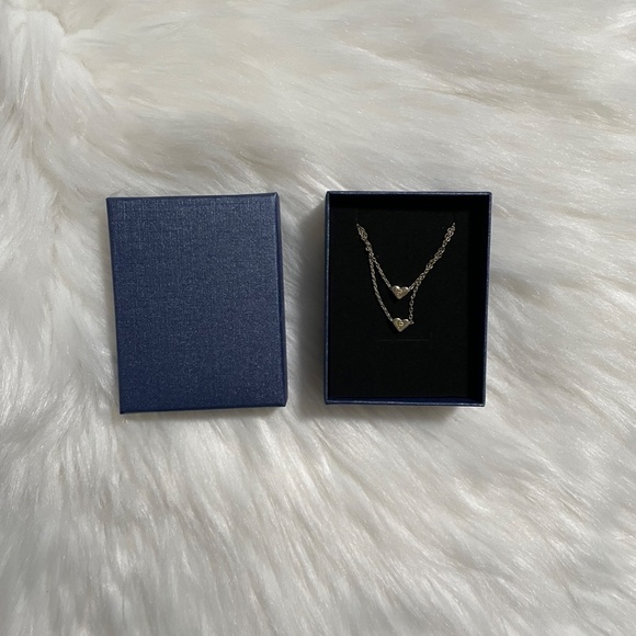 Initial "P" in Heart Necklace - Picture 2 of 2